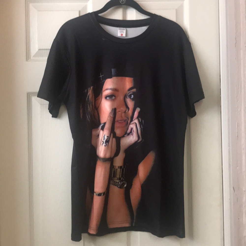 Bad girl RiRi t-shirt - never worn NWOT